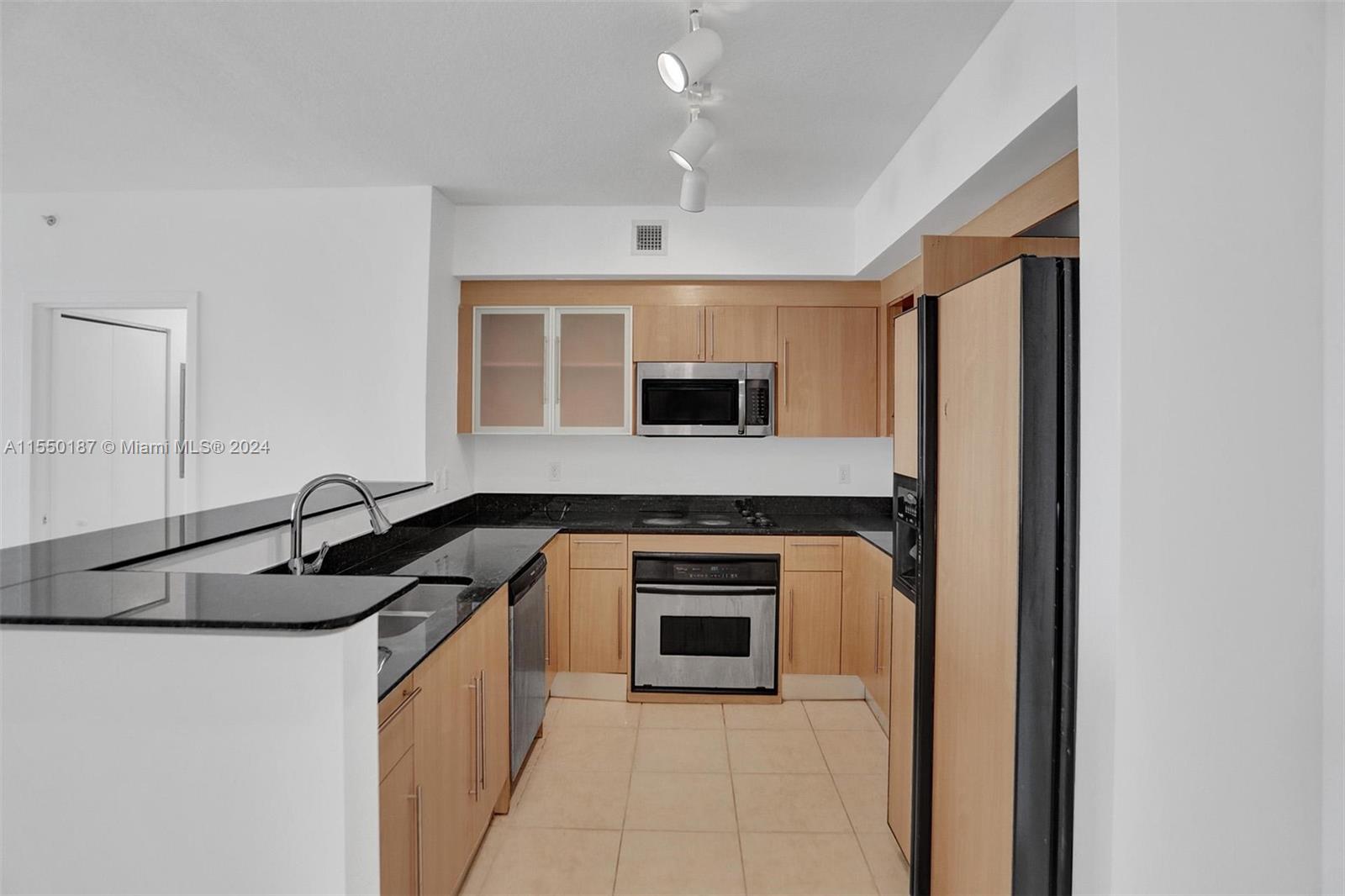 335 S Biscayne Blvd # 2501