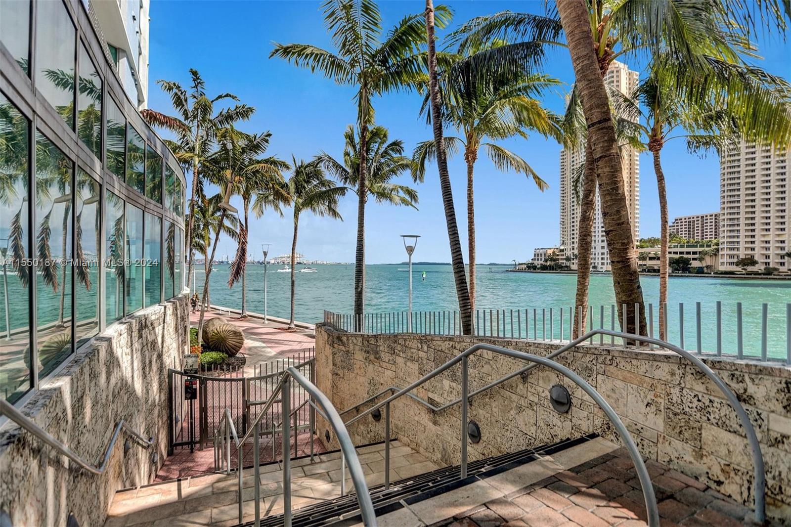 335 S Biscayne Blvd # 2501