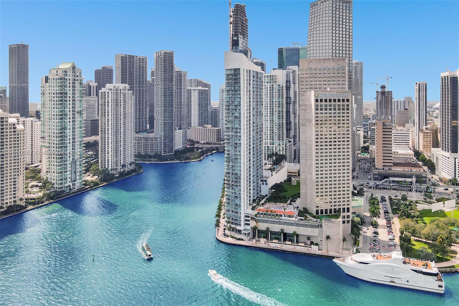 335 S Biscayne Blvd # 2501