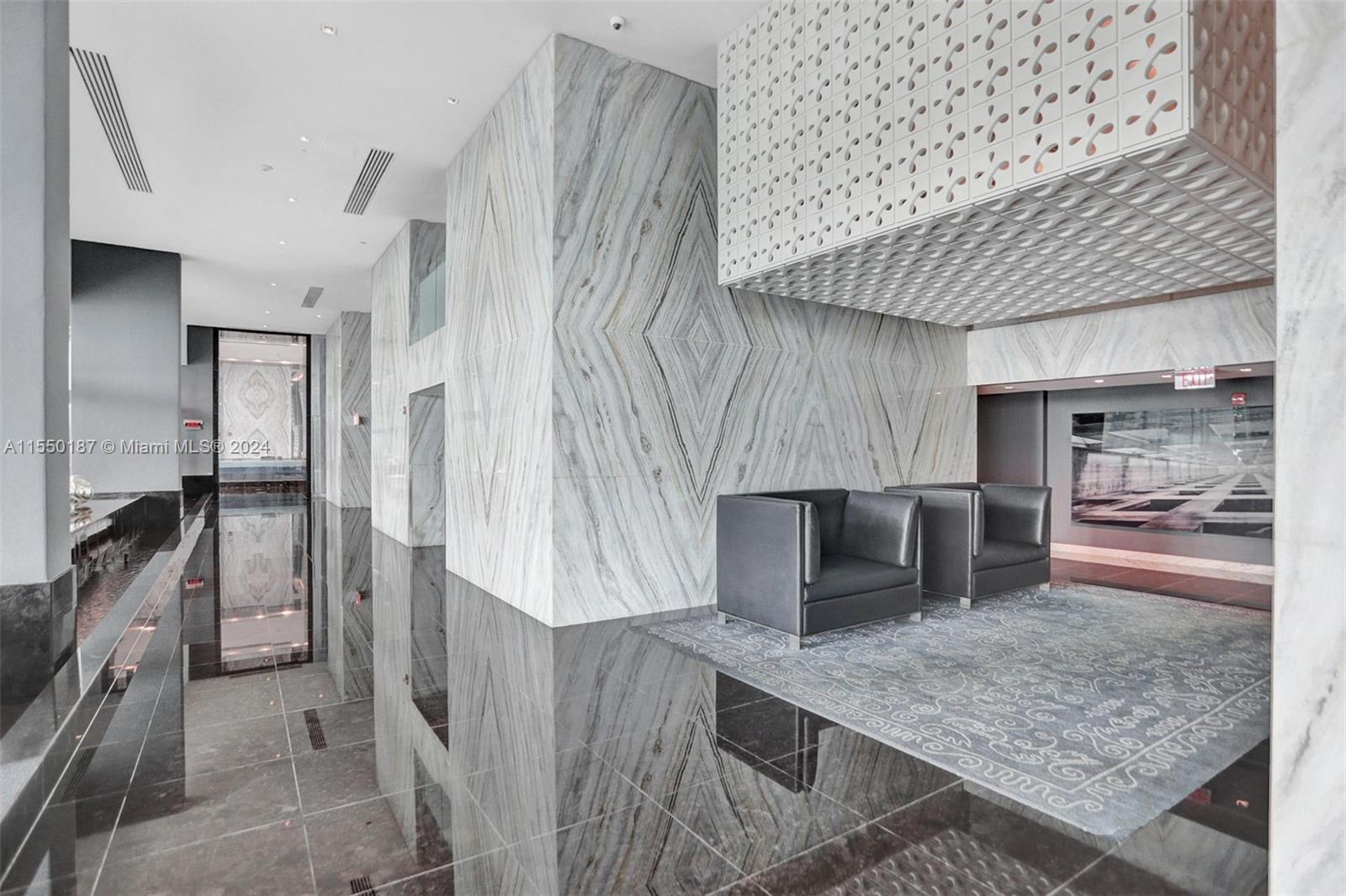 335 S Biscayne Blvd # 2501