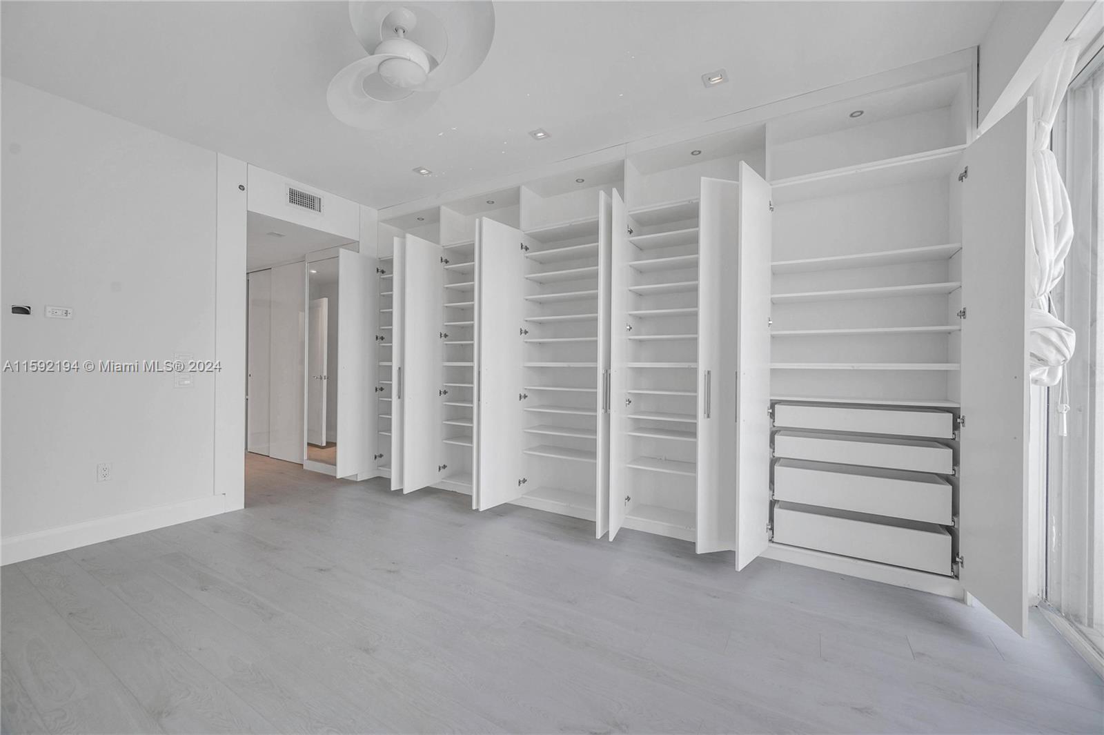 10101 Collins Ave # 8B