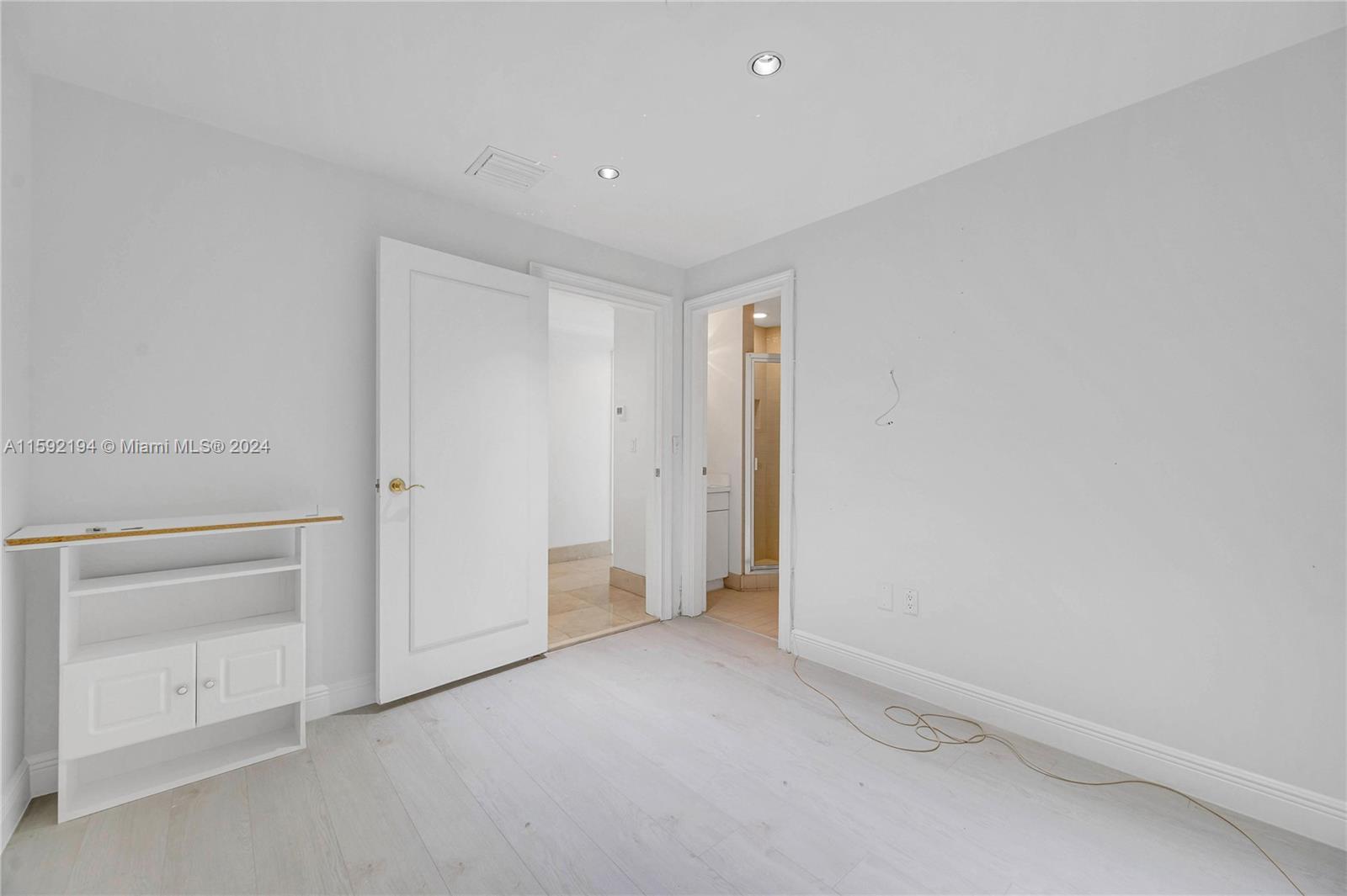 10101 Collins Ave # 8B