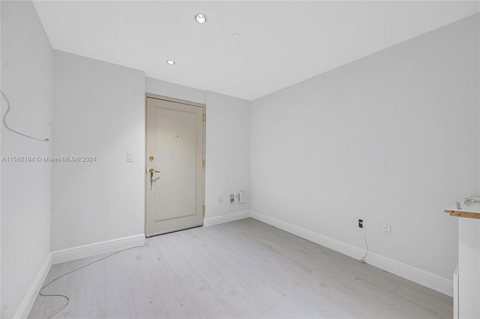 10101 Collins Ave # 8B