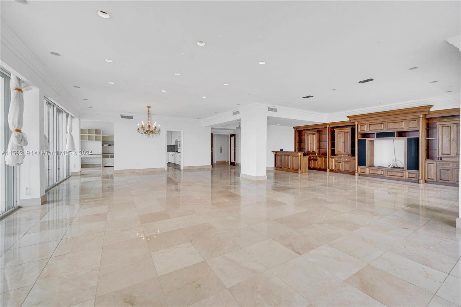 10101 Collins Ave # 8B