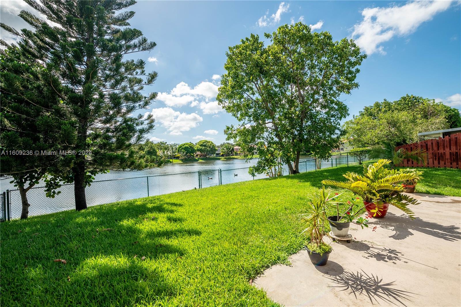1200 SW 87th Way