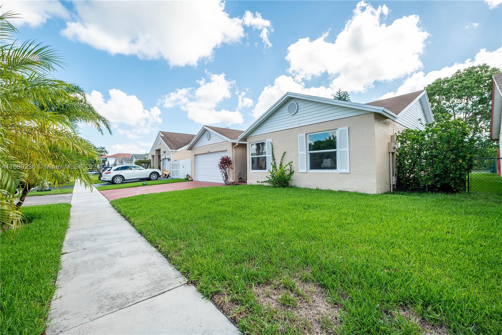 1200 SW 87th Way