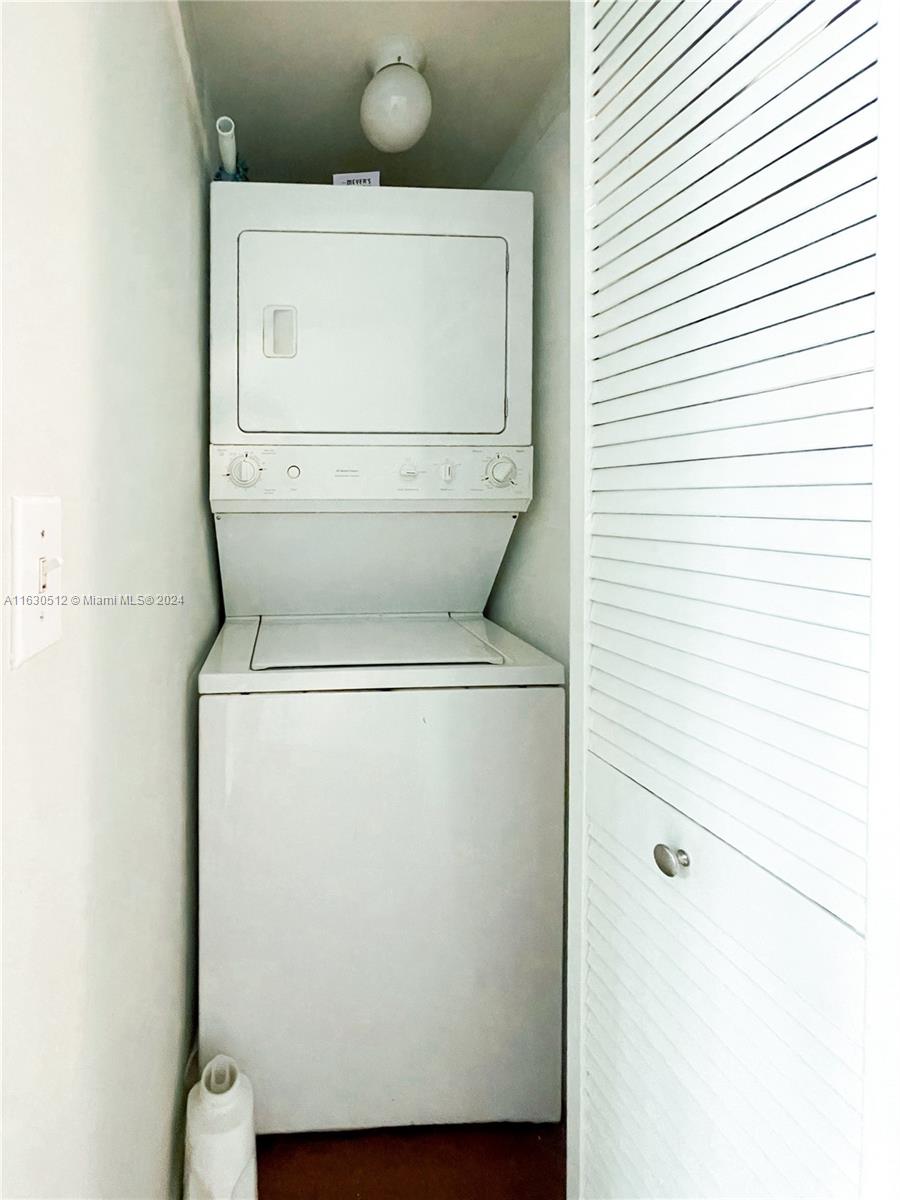 520 SE 5th Ave # 1205