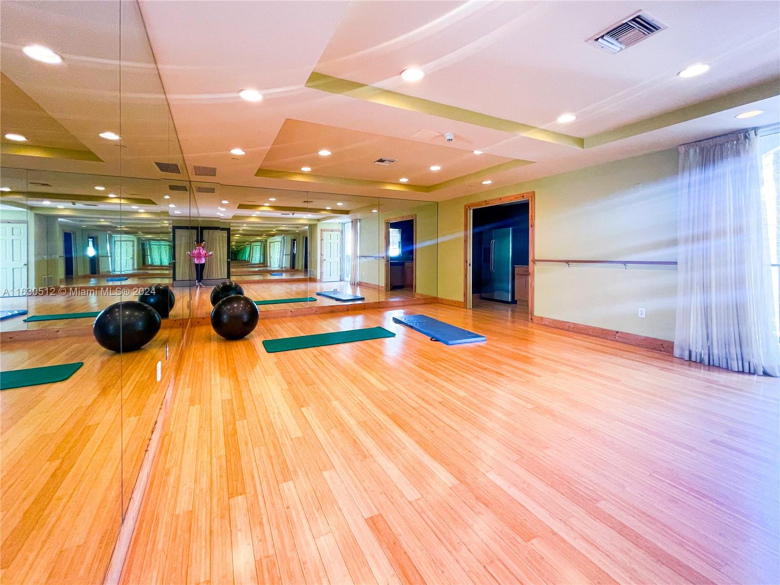 520 SE 5th Ave # 1205