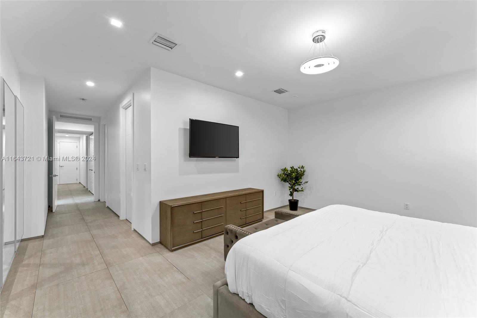 1510 SW 4th Ave