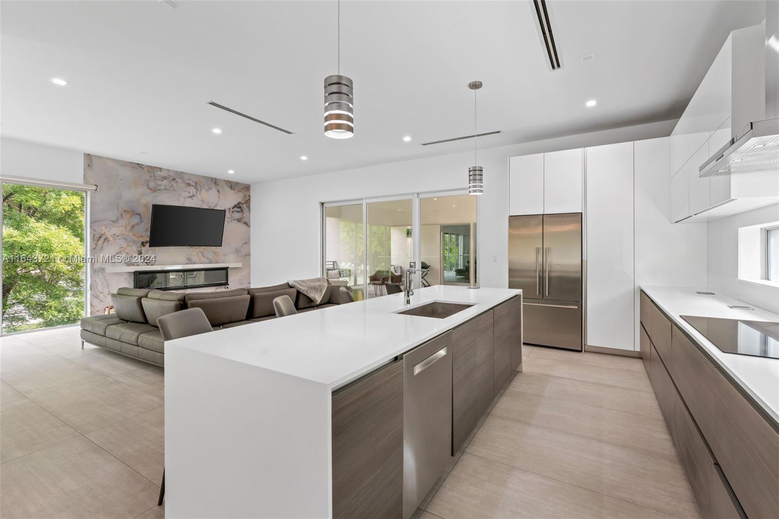 1510 SW 4th Ave