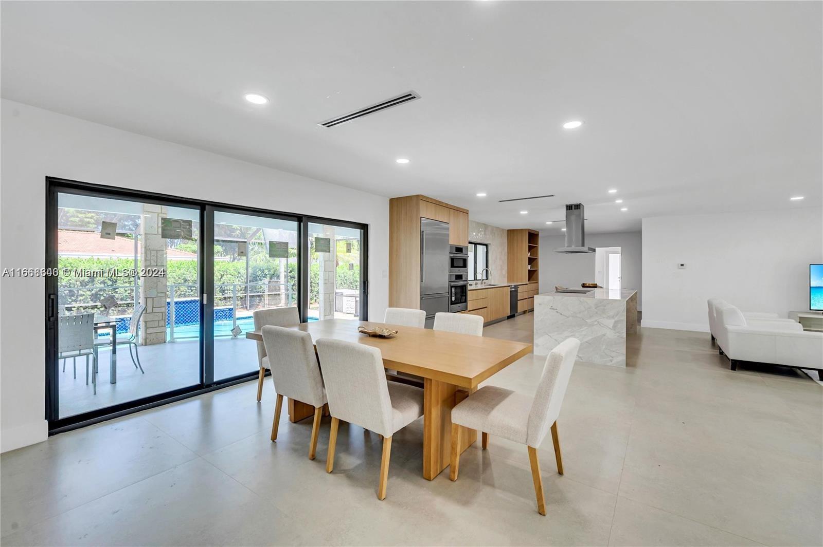 13407 SW 59th Ave # 13407