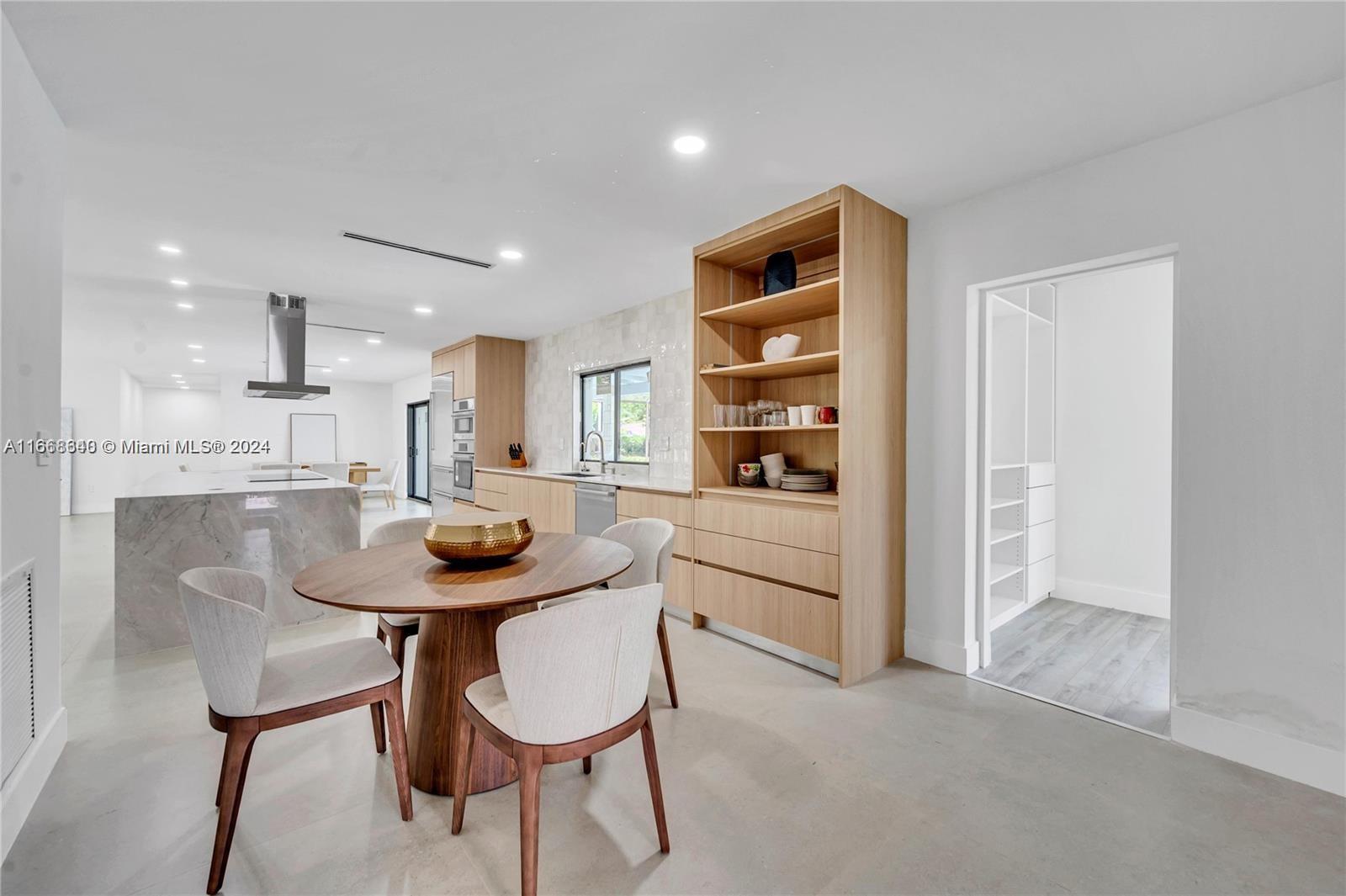 13407 SW 59th Ave # 13407