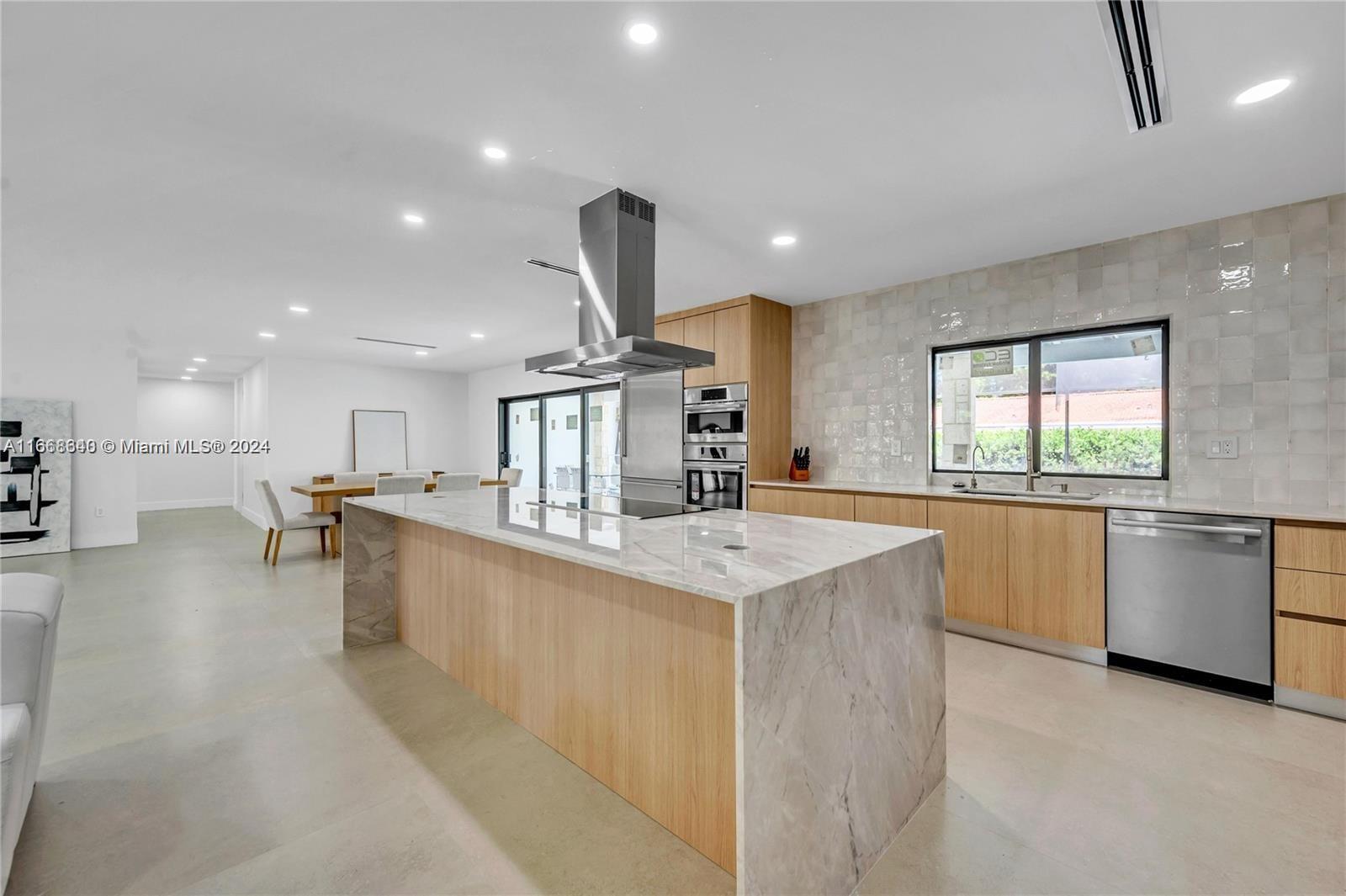 13407 SW 59th Ave # 13407