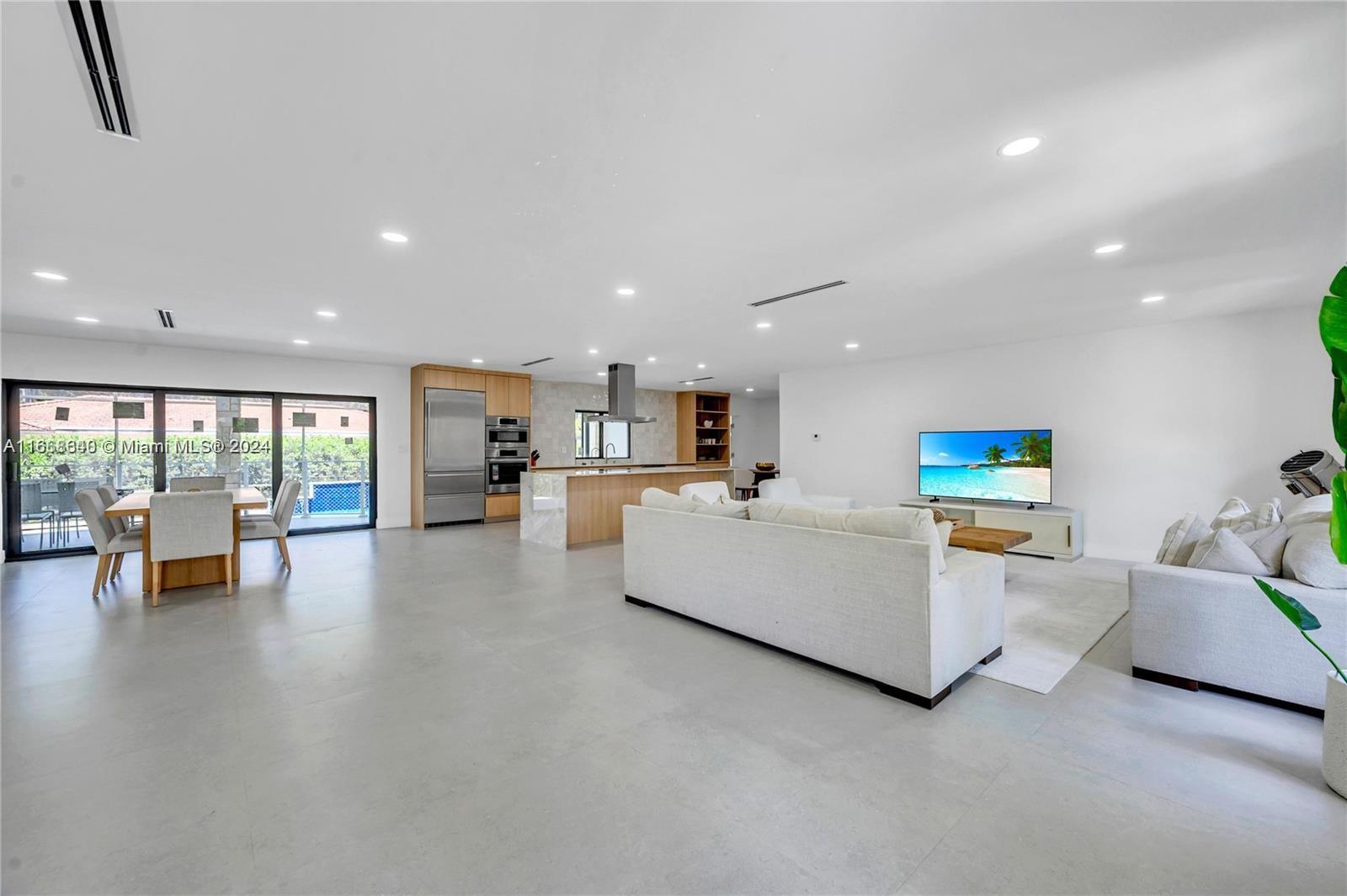 13407 SW 59th Ave # 13407