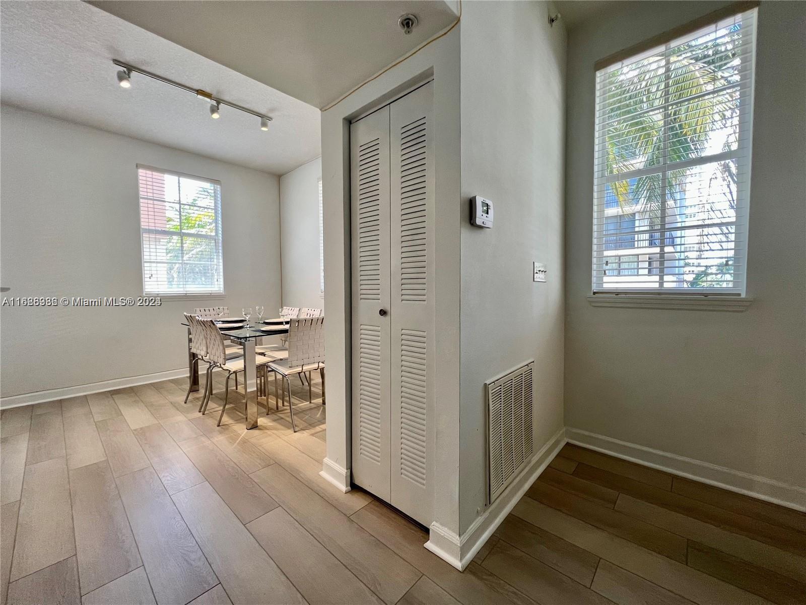 2065 S Ocean Dr Unit: TH1