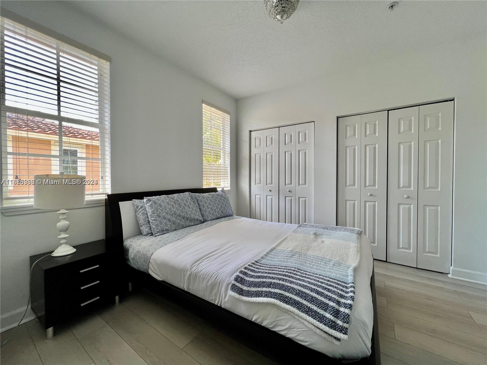 2065 S Ocean Dr Unit: TH1