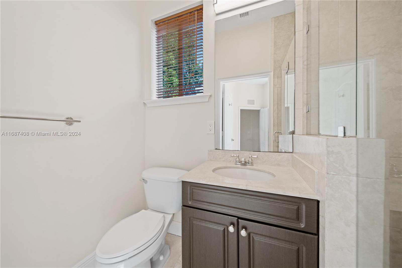 2951 Virginia St # 2957