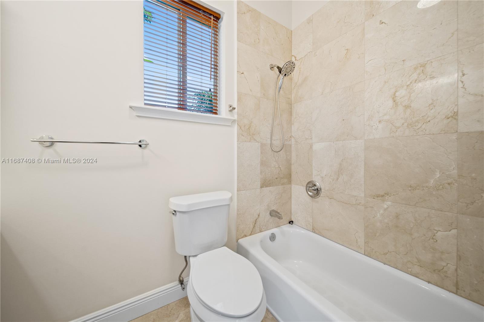 2951 Virginia St # 2957