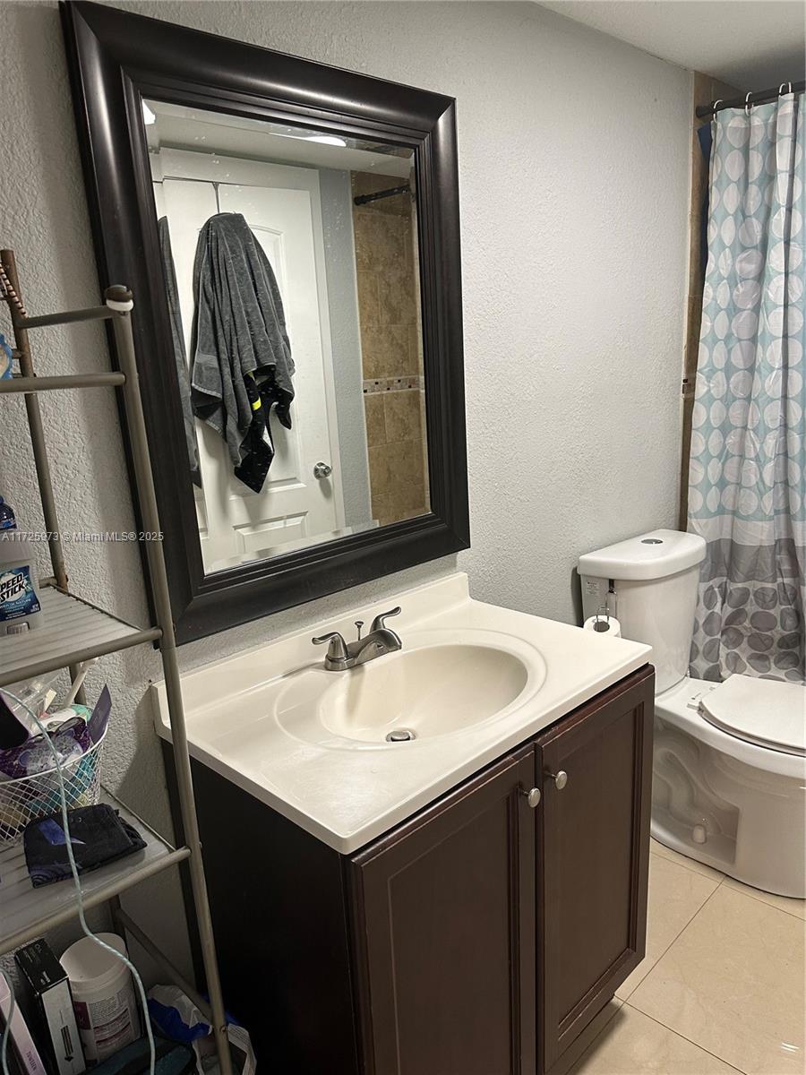 6070 W 18th Ave # 215