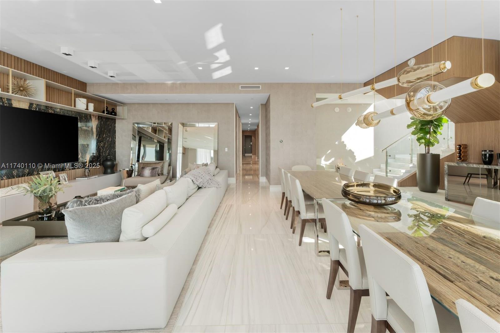 17475 Collins Ave Unit: Sky Villa