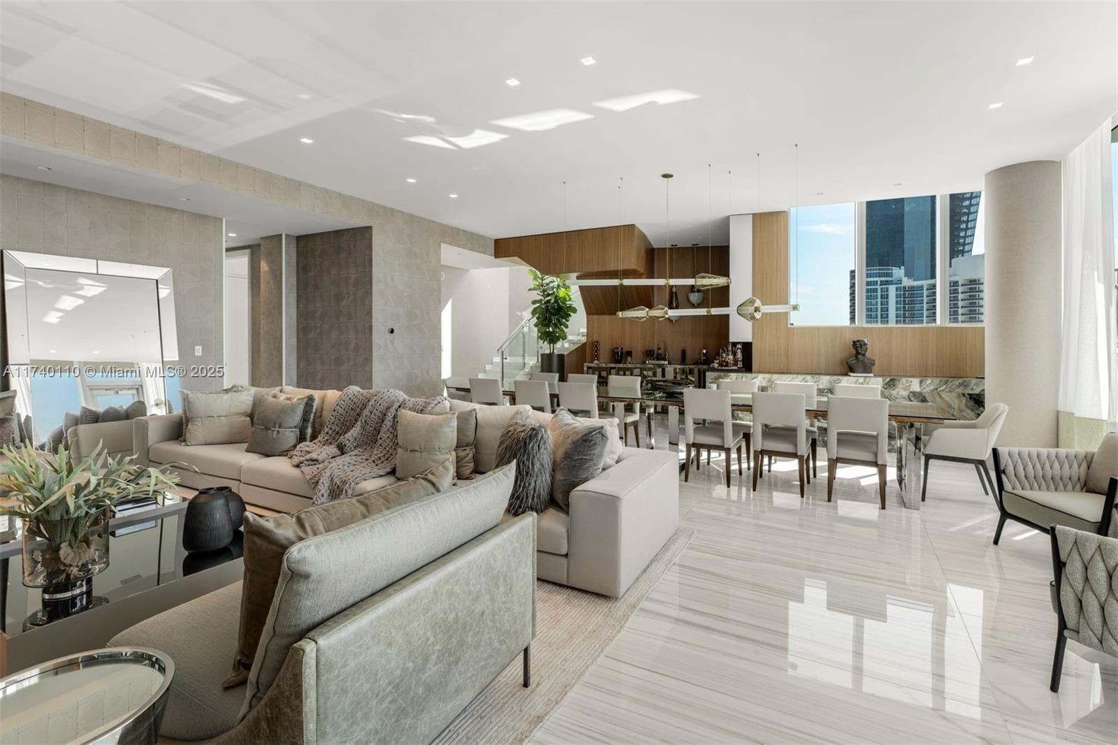 17475 Collins Ave Unit: Sky Villa