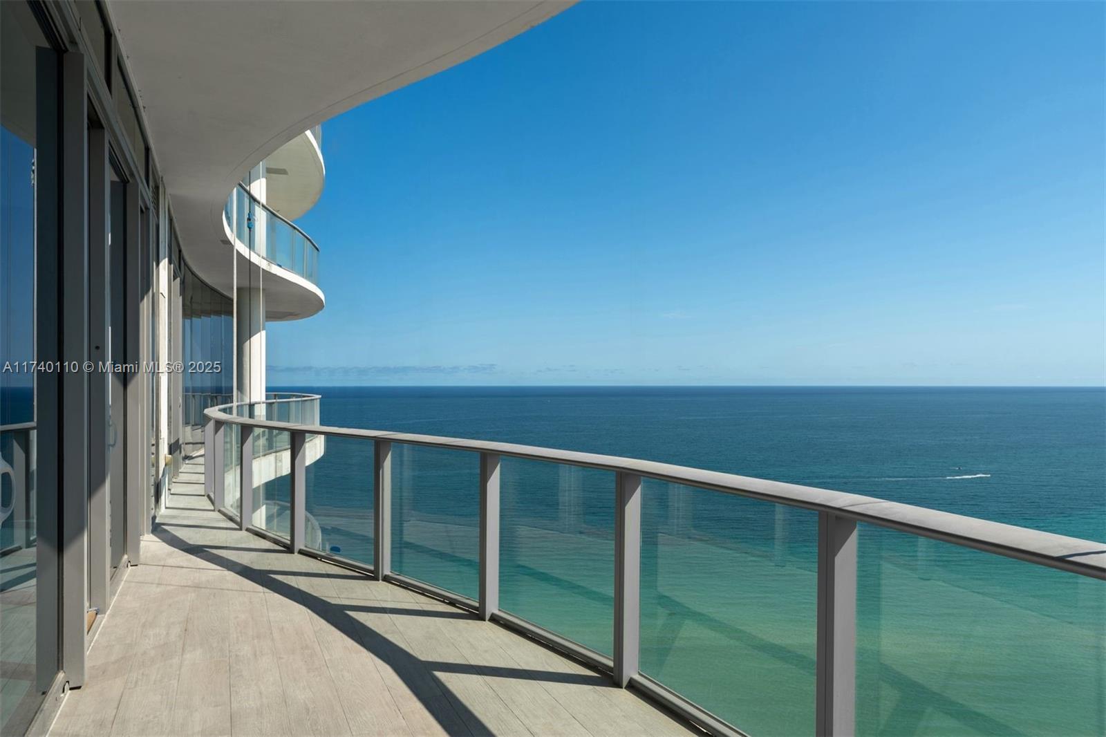 17475 Collins Ave Unit: Sky Villa