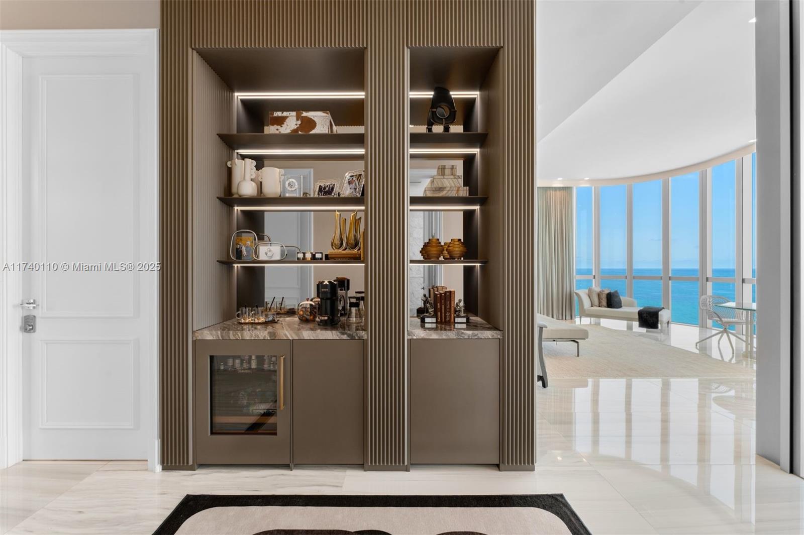 17475 Collins Ave Unit: Sky Villa