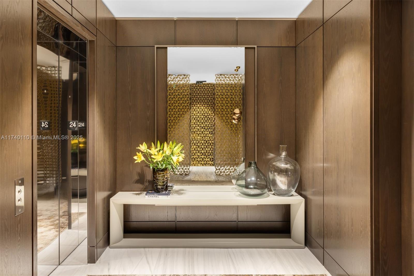 17475 Collins Ave Unit: Sky Villa