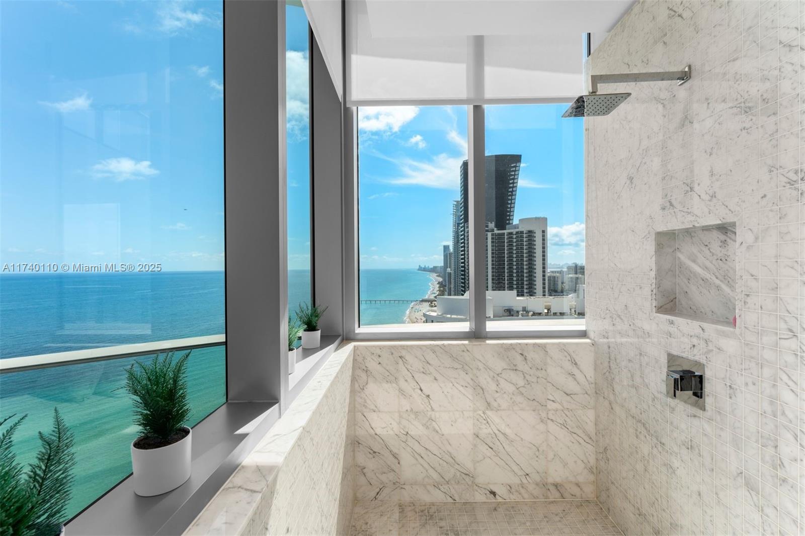 17475 Collins Ave Unit: Sky Villa