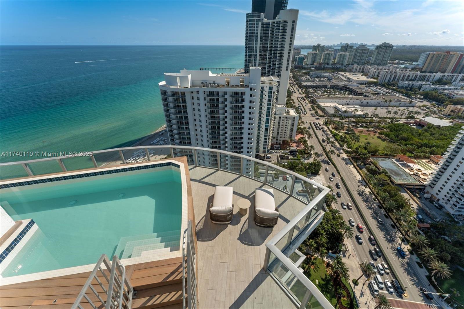 17475 Collins Ave Unit: Sky Villa