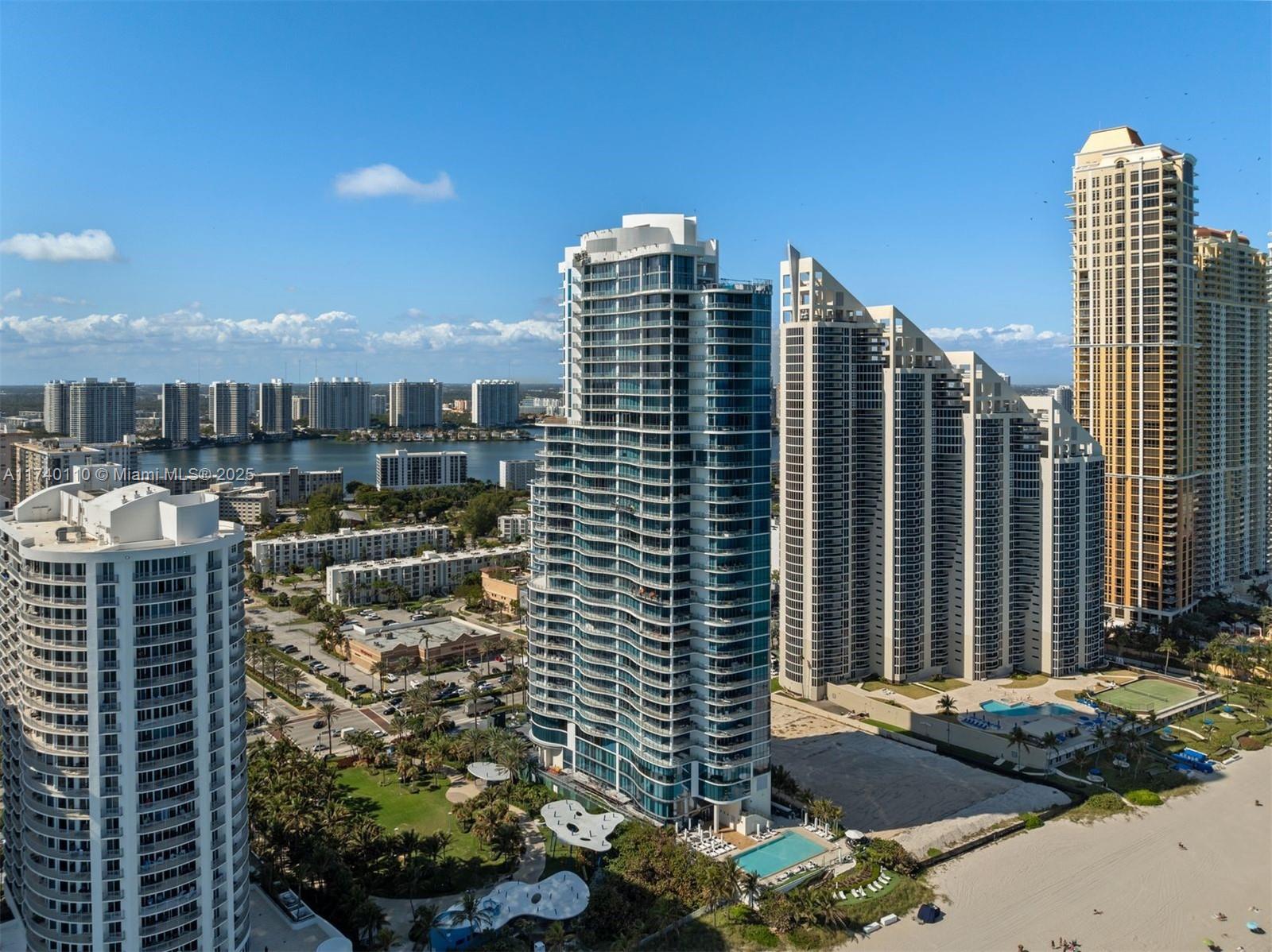 17475 Collins Ave Unit: Sky Villa