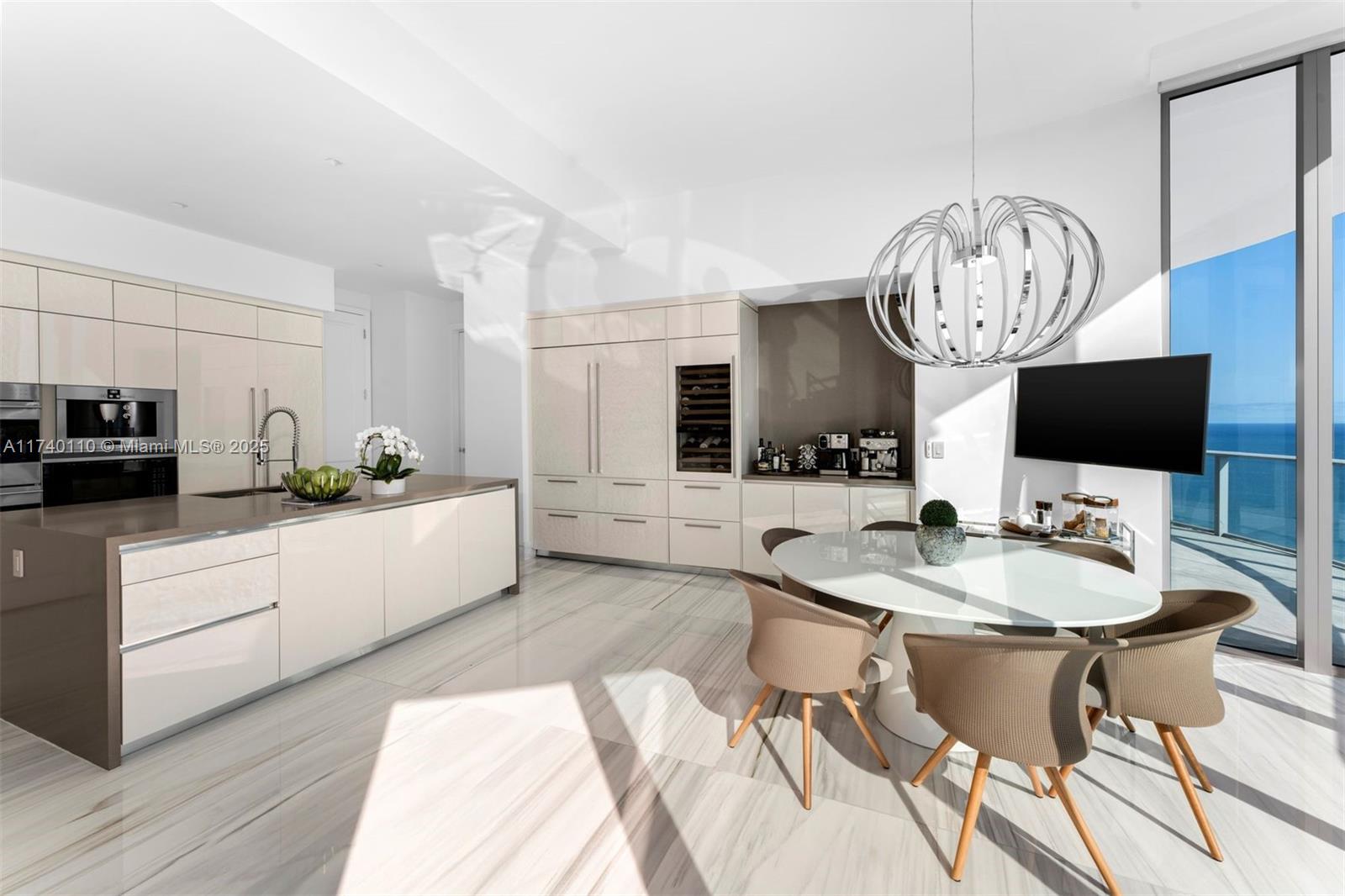 17475 Collins Ave Unit: Sky Villa