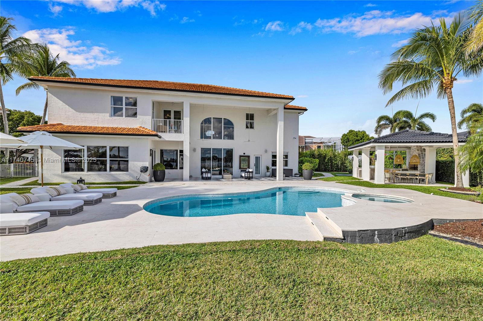 4183 SW 189th Ave