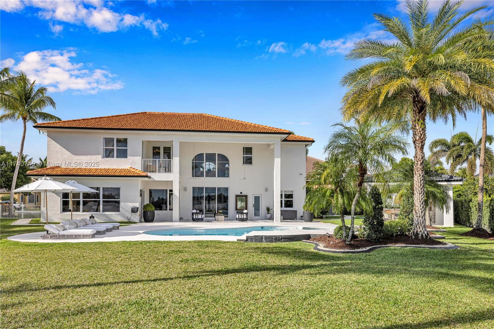 4183 SW 189th Ave