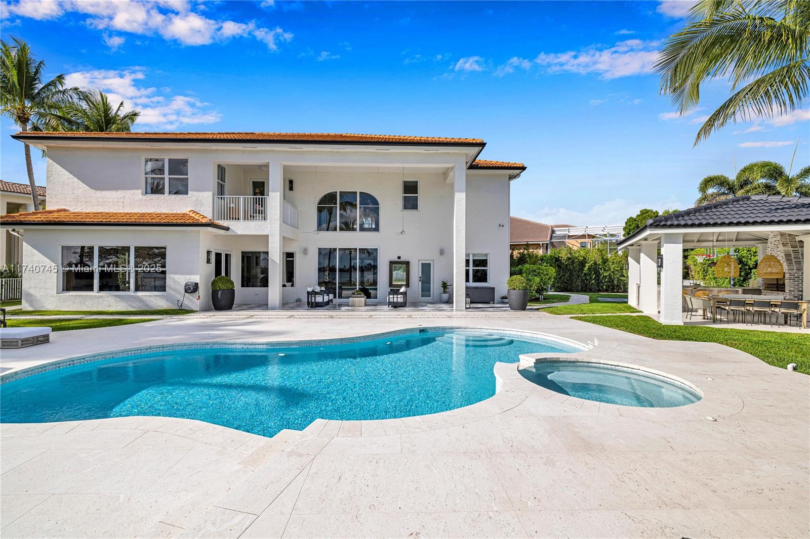 4183 SW 189th Ave