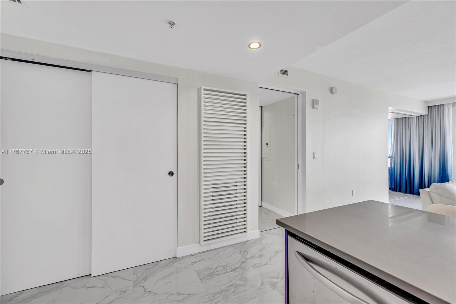 3101 Bayshore Dr # 2404