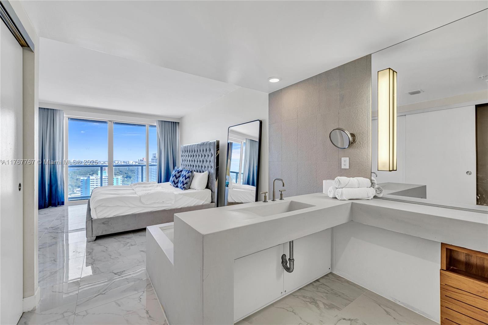 3101 Bayshore Dr # 2404