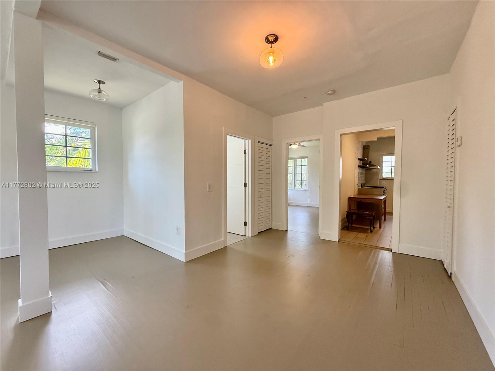 1009 Meridian Ave # 16