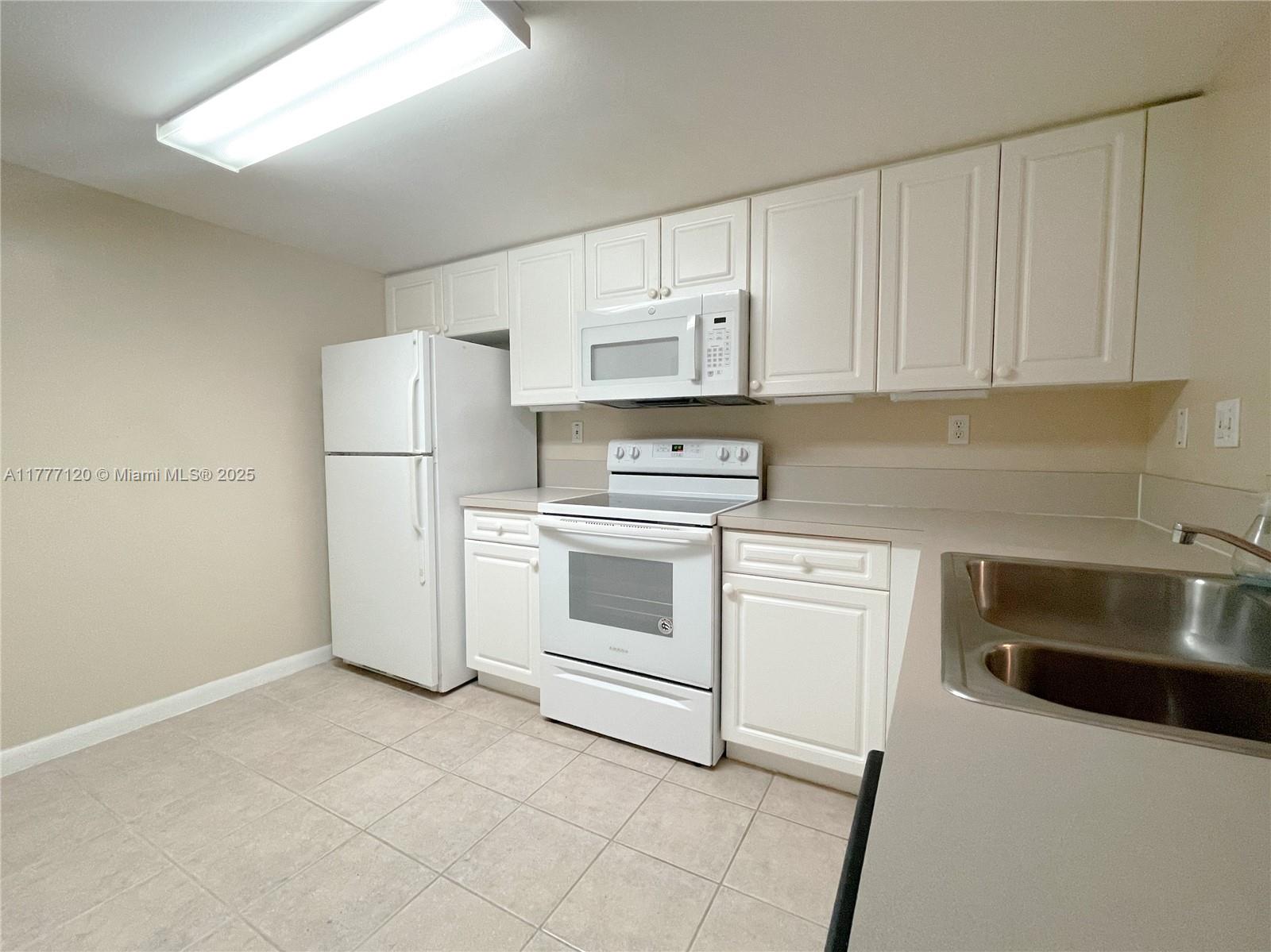 520 SE 5th Ave # 2305