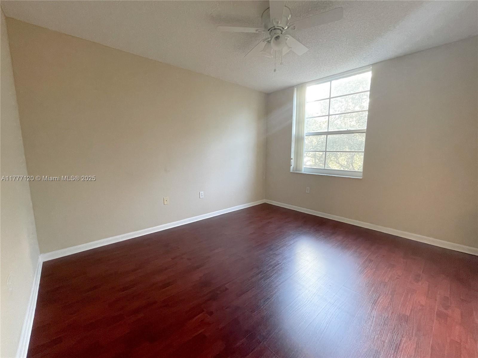 520 SE 5th Ave # 2305