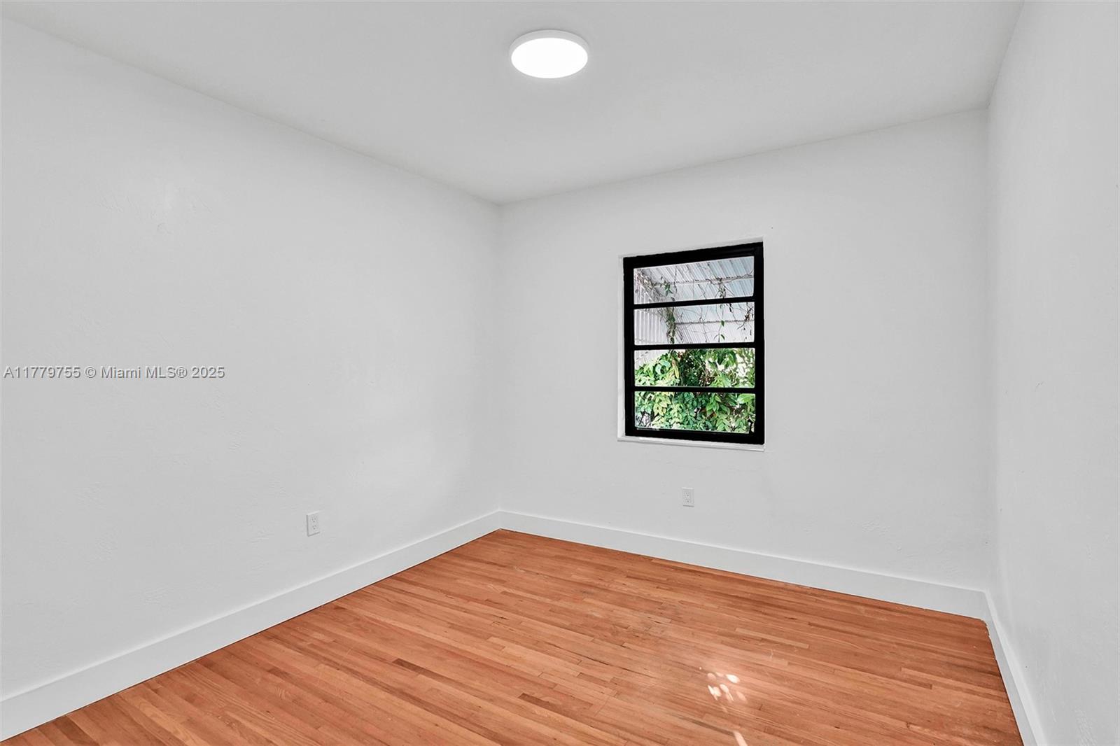 9173 Byron Ave