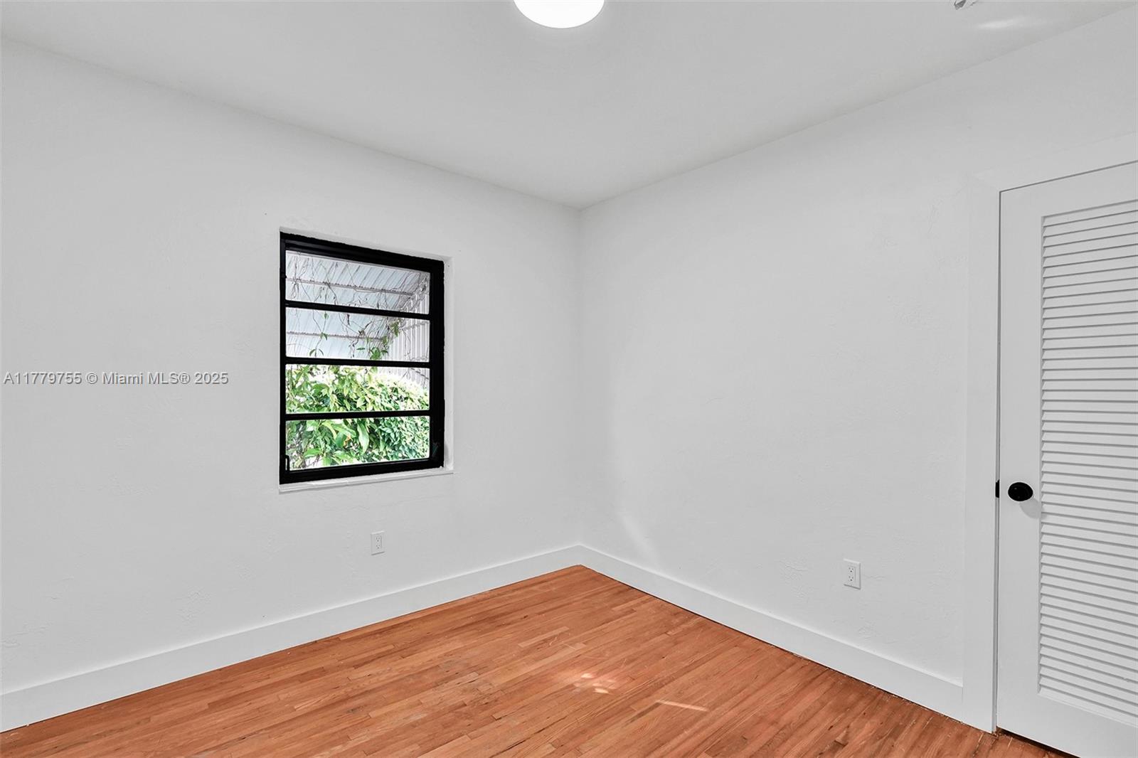 9173 Byron Ave