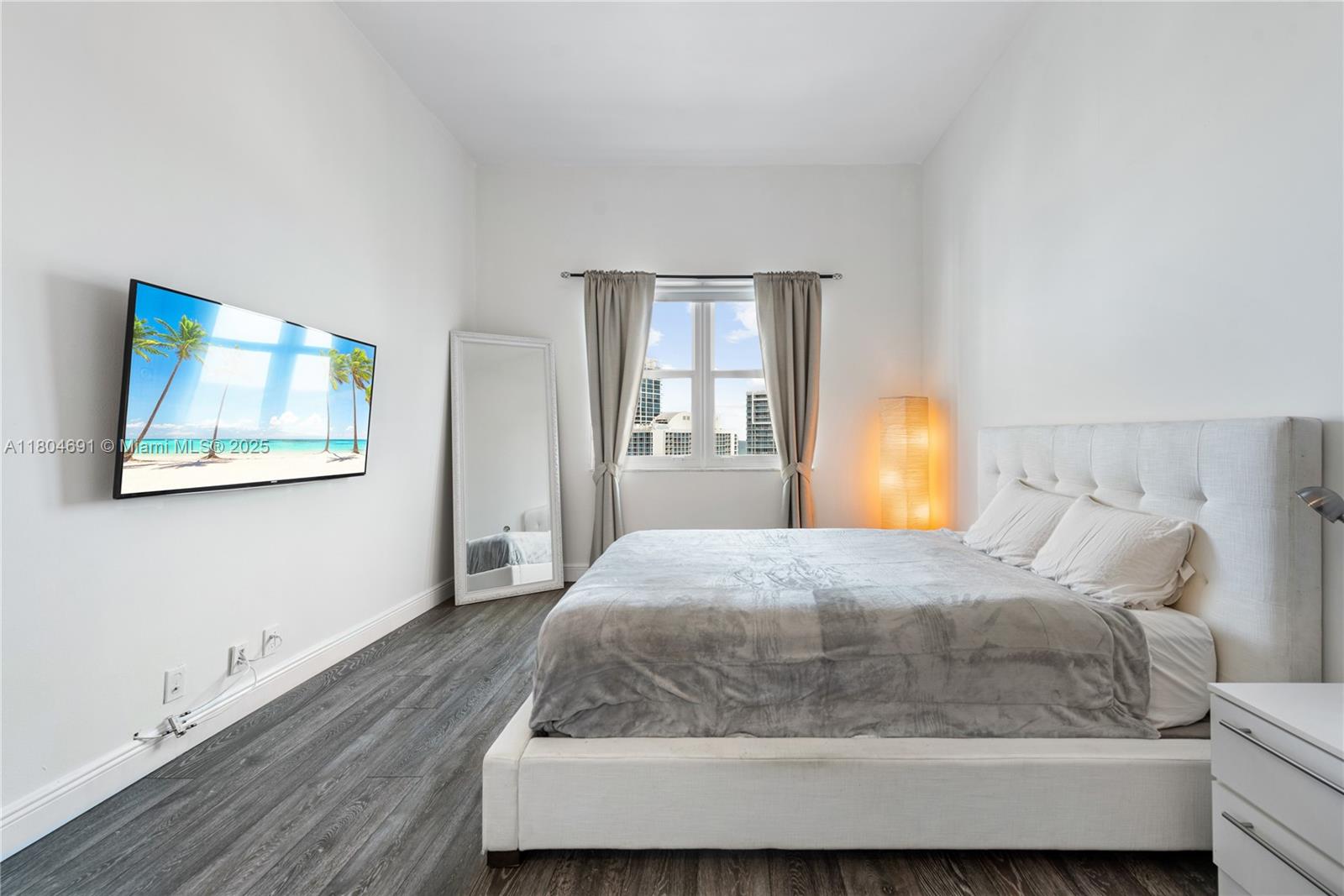 6770 Indian Creek Dr Unit: TSA1