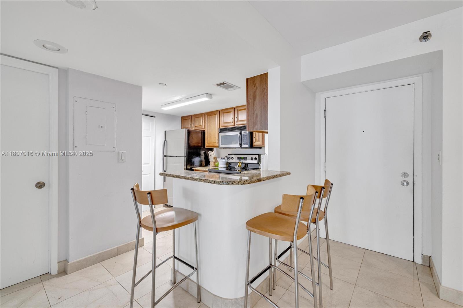 770 Claughton Island Dr # 1409