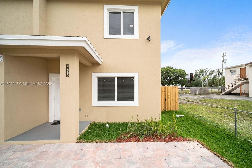 1770 NW 55th St