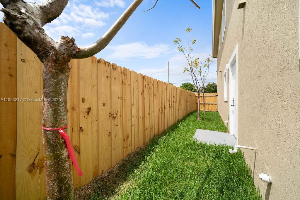 1770 NW 55th St