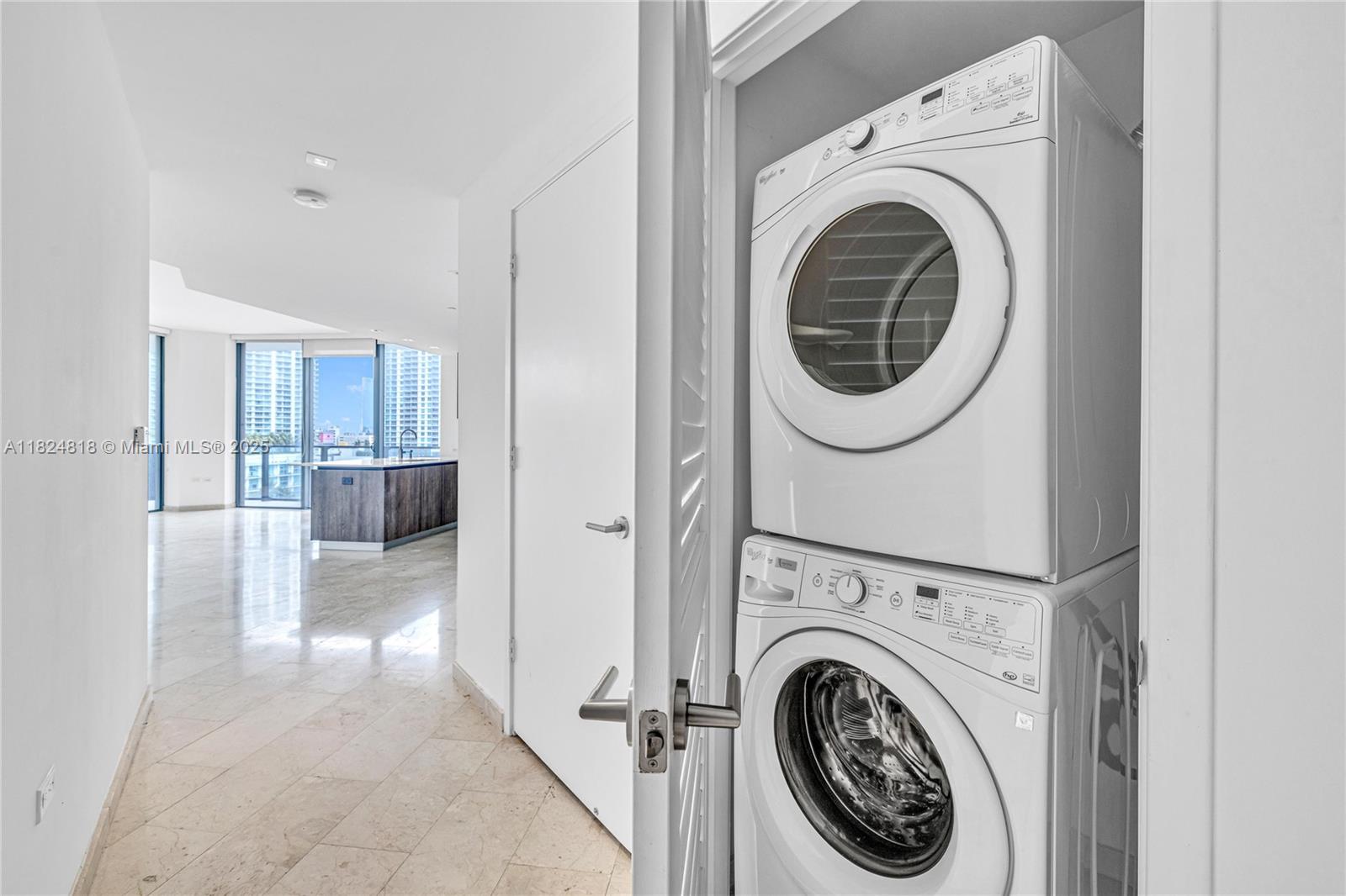 68 SE 6th St # 712
