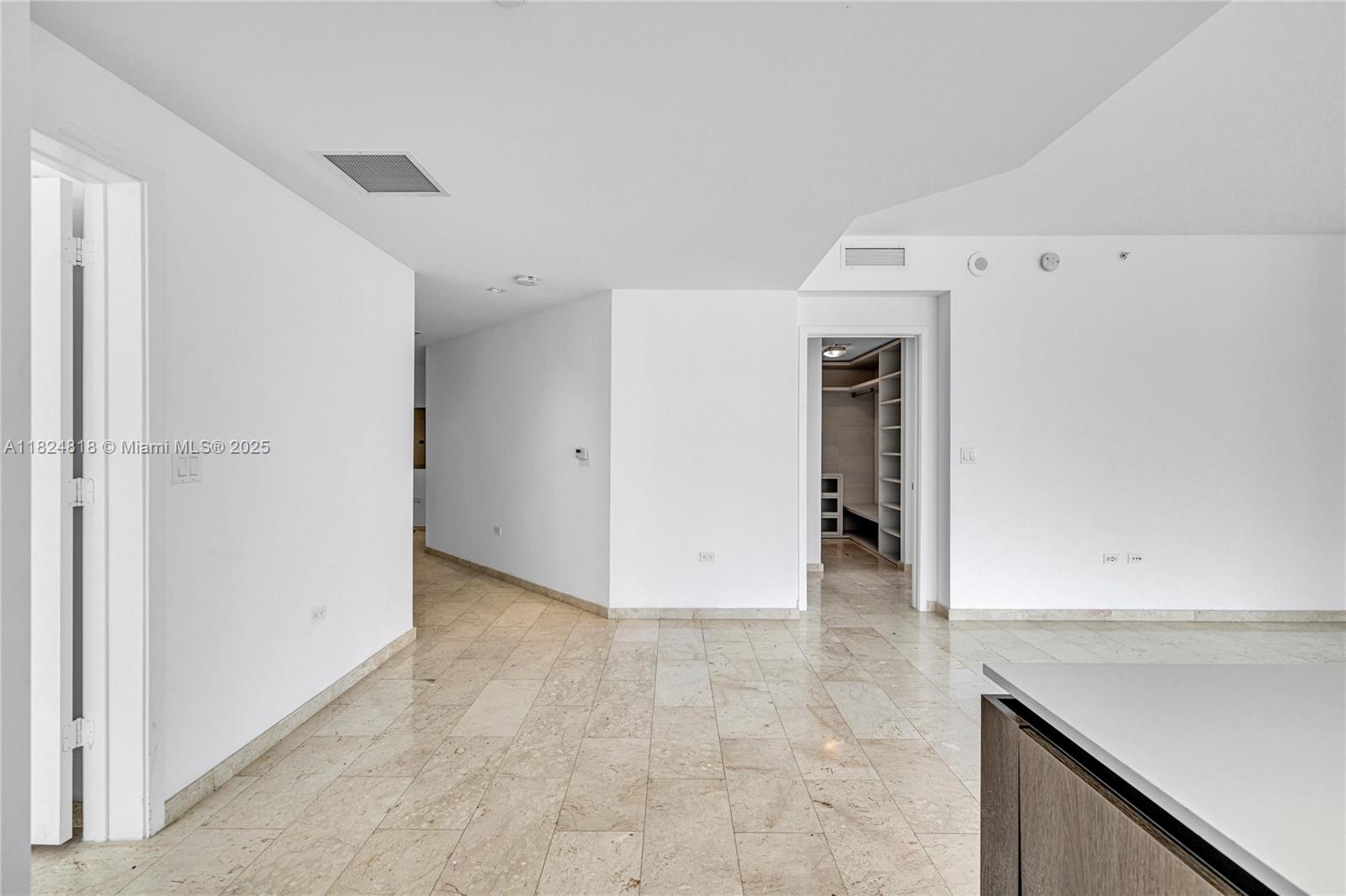68 SE 6th St # 712