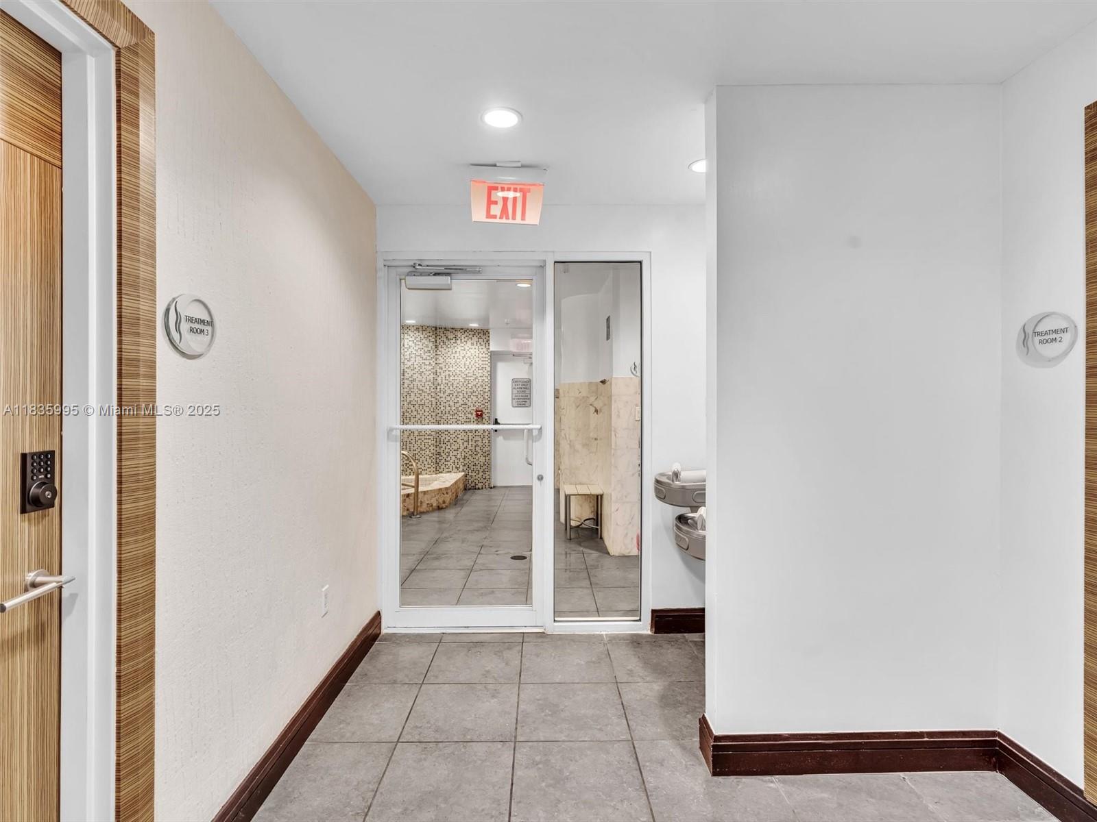 253 NE 2nd St # 2208