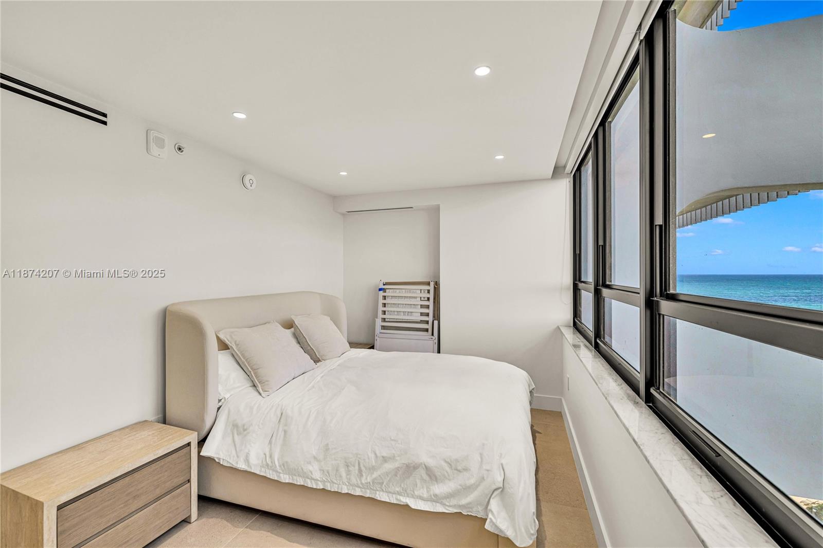 10205 Collins Ave # 603